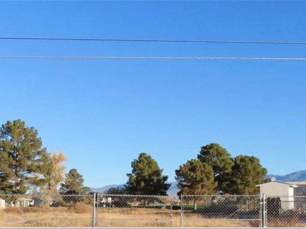 1900 Augusta Street , Pahrump, NV 89048