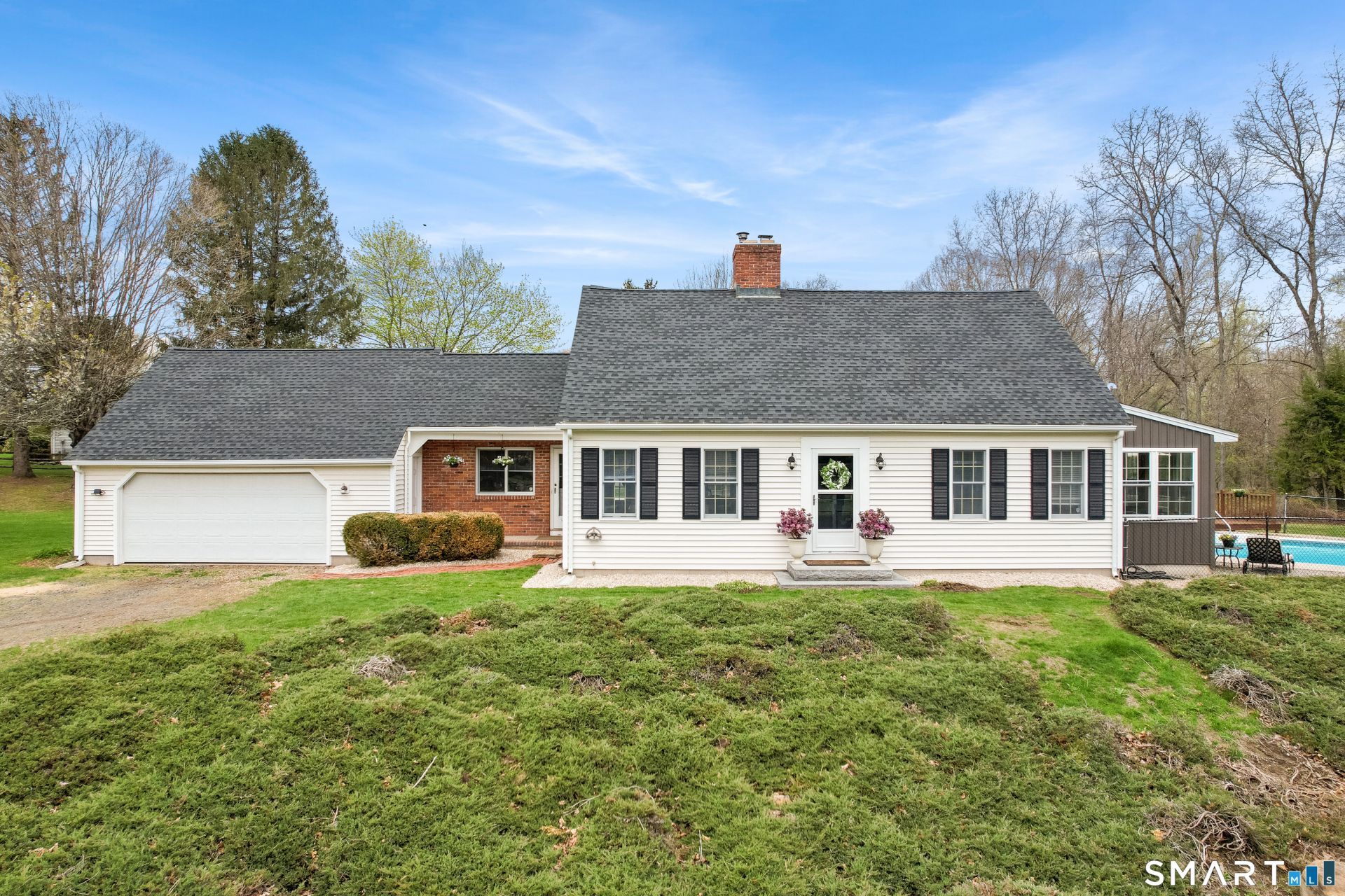 5 Livery Pool, New Hartford, CT 06057 Main Photo