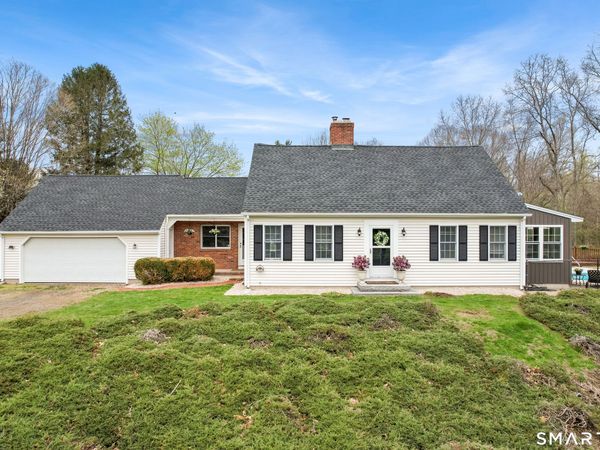 5 Livery Pool, New Hartford, CT 06057