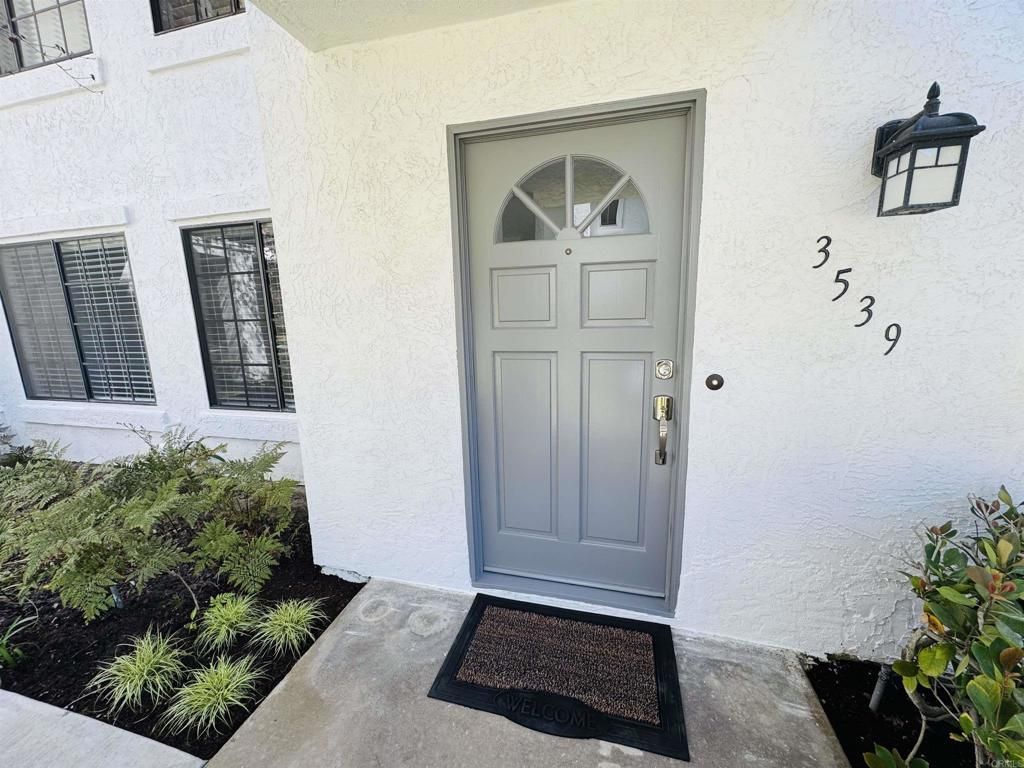 3539 Voyager Circle, San Diego, CA 92130 Main Photo
