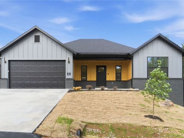 3 Thrasher Lane , Bella Vista, AR 72715