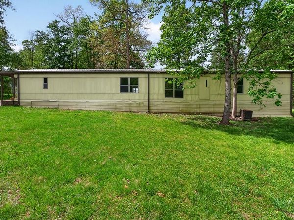 900 Rose Garden Ln, Cookeville, TN 38501