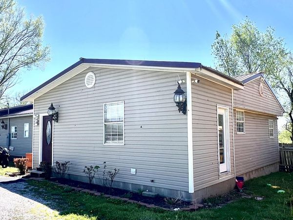 3090 State Highway 96 , Reeds, MO 64859