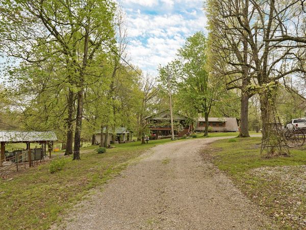 11730a Lawrence 1195 , Mt Vernon, MO 65712