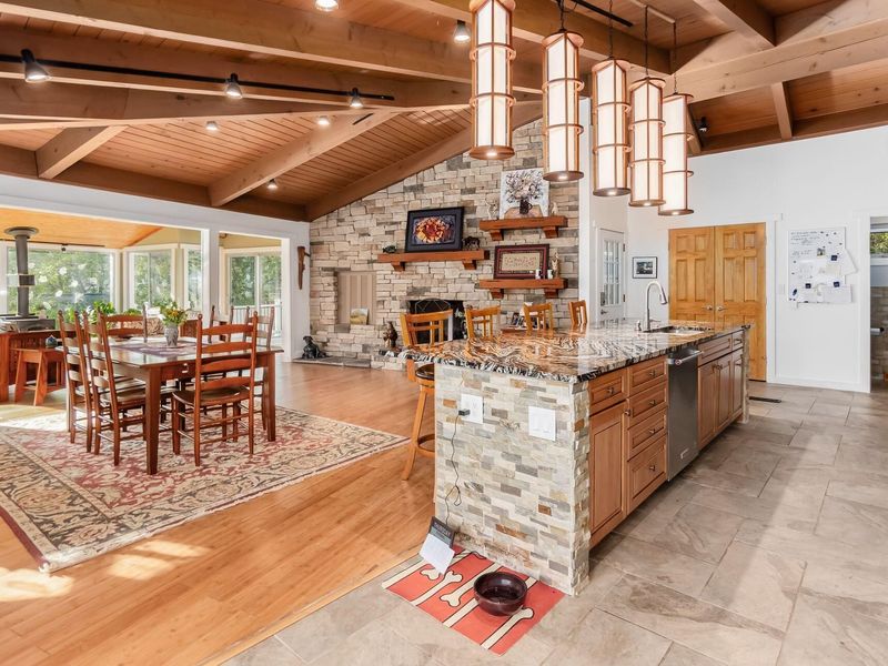 451 Fairlawn Drive, Columbus, OH 43214 Photo 18