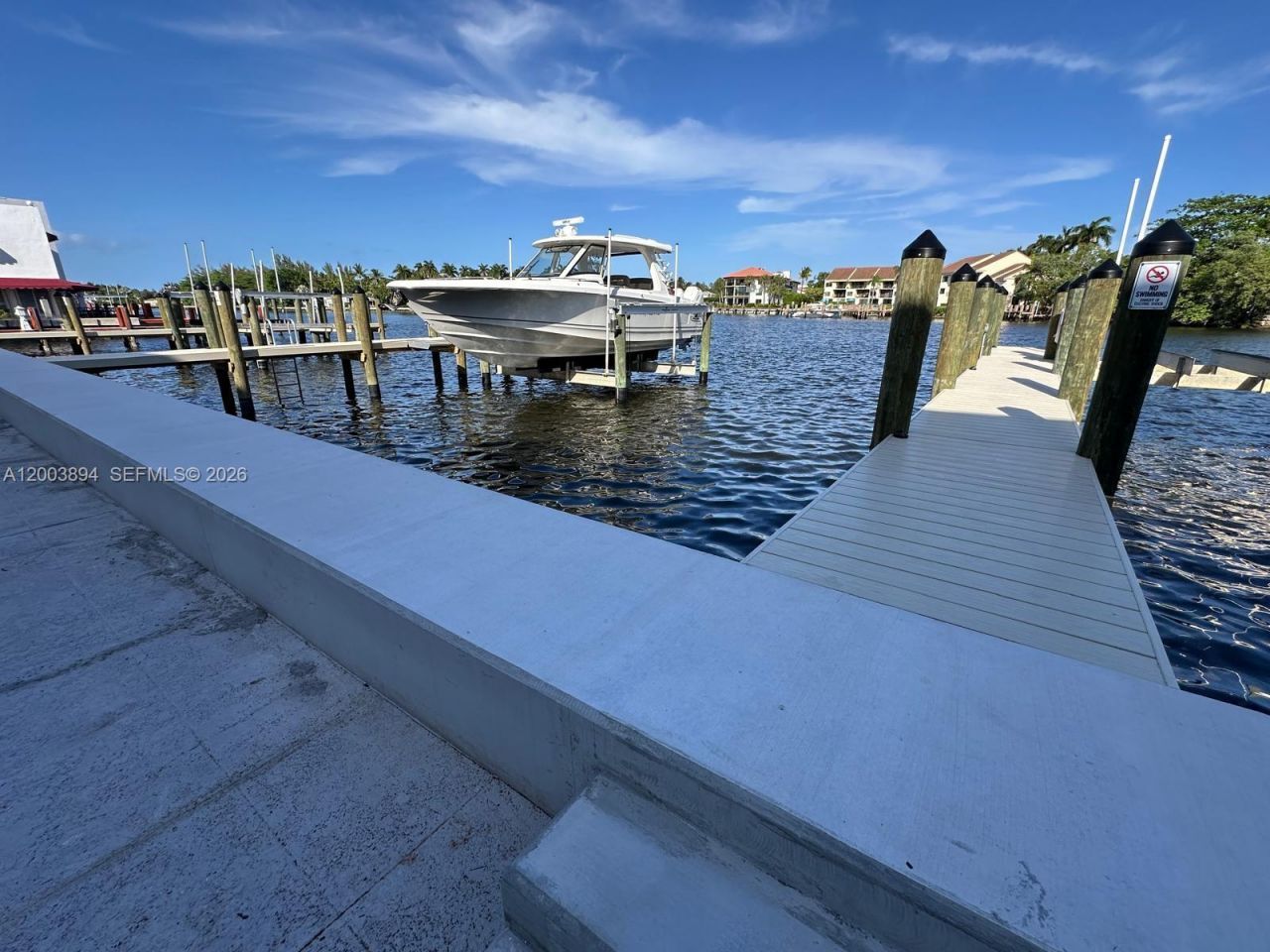 801 Palm Trl, Unit 10, Delray Beach, FL 33483 Photo