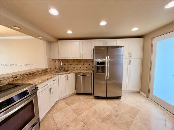 1075 NE Miami Gardens Dr , Unit 306, Miami, FL 33179