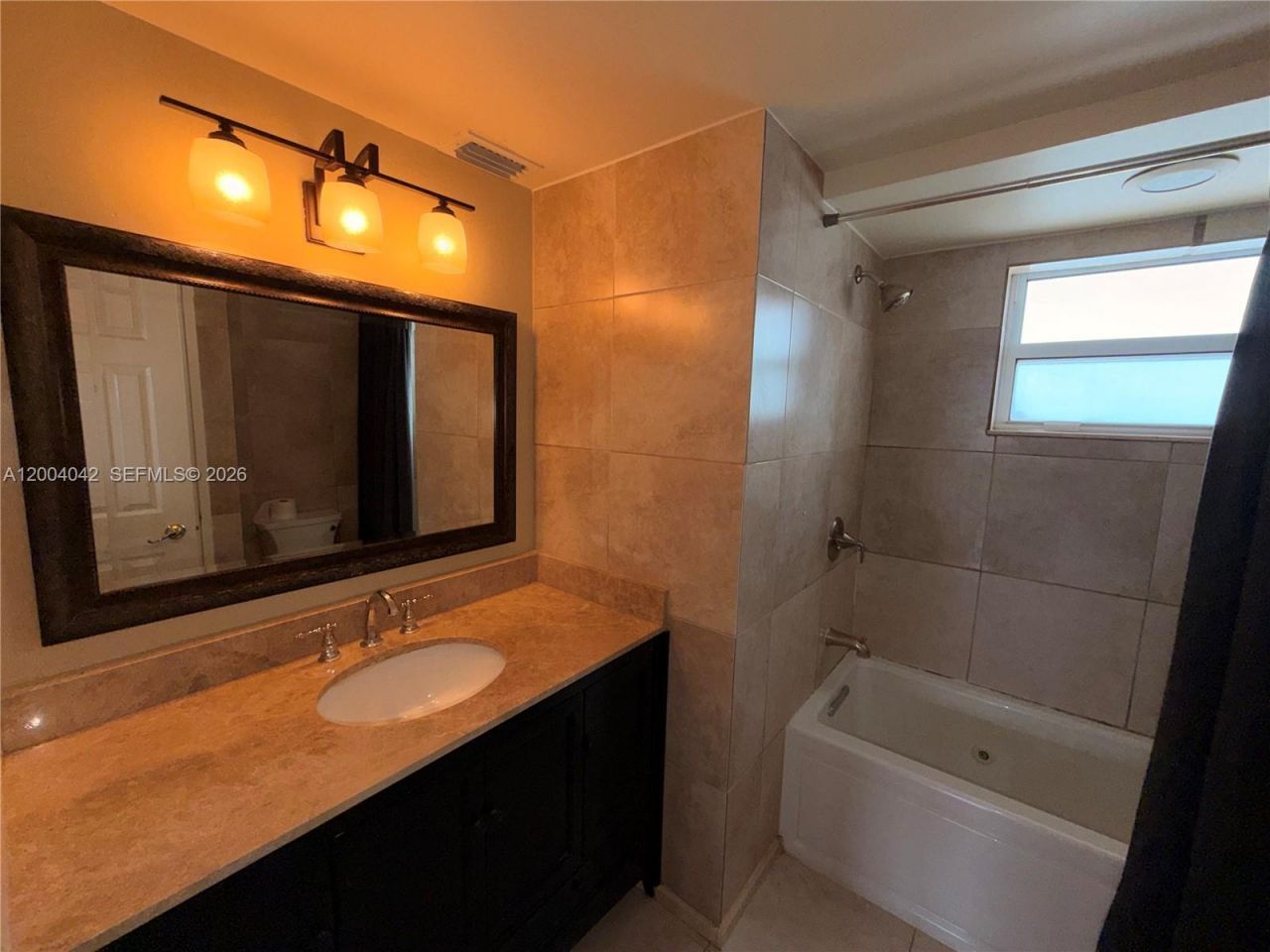 1075 NE Miami Gardens Dr, Unit 306, Miami, FL 33179 Photo