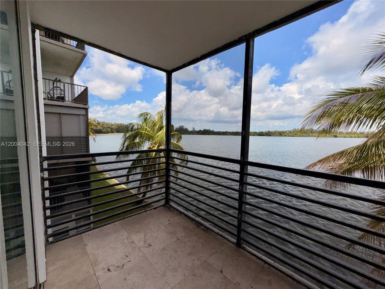 1075 NE Miami Gardens Dr, Unit 306, Miami, FL 33179 Photo