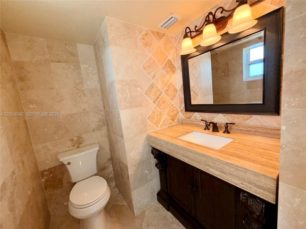 1075 NE Miami Gardens Dr, Unit 306, Miami, FL 33179 Photo