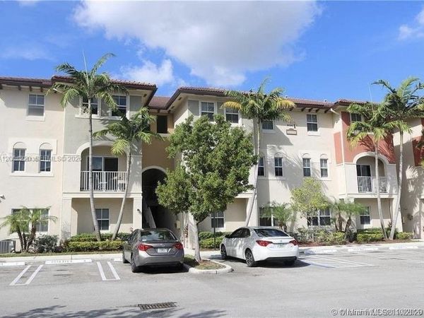 8900 NW 97th Ave , Unit 104, Doral, FL 33178