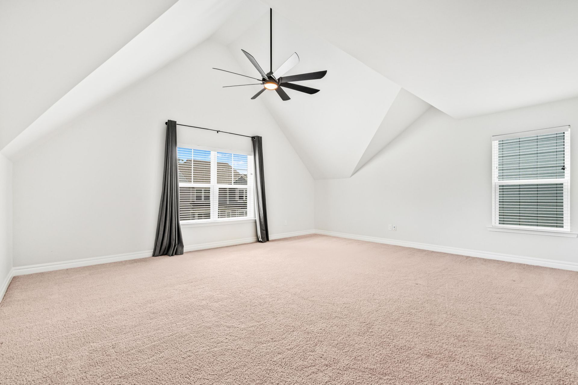 126 Brant Drive Photo 12