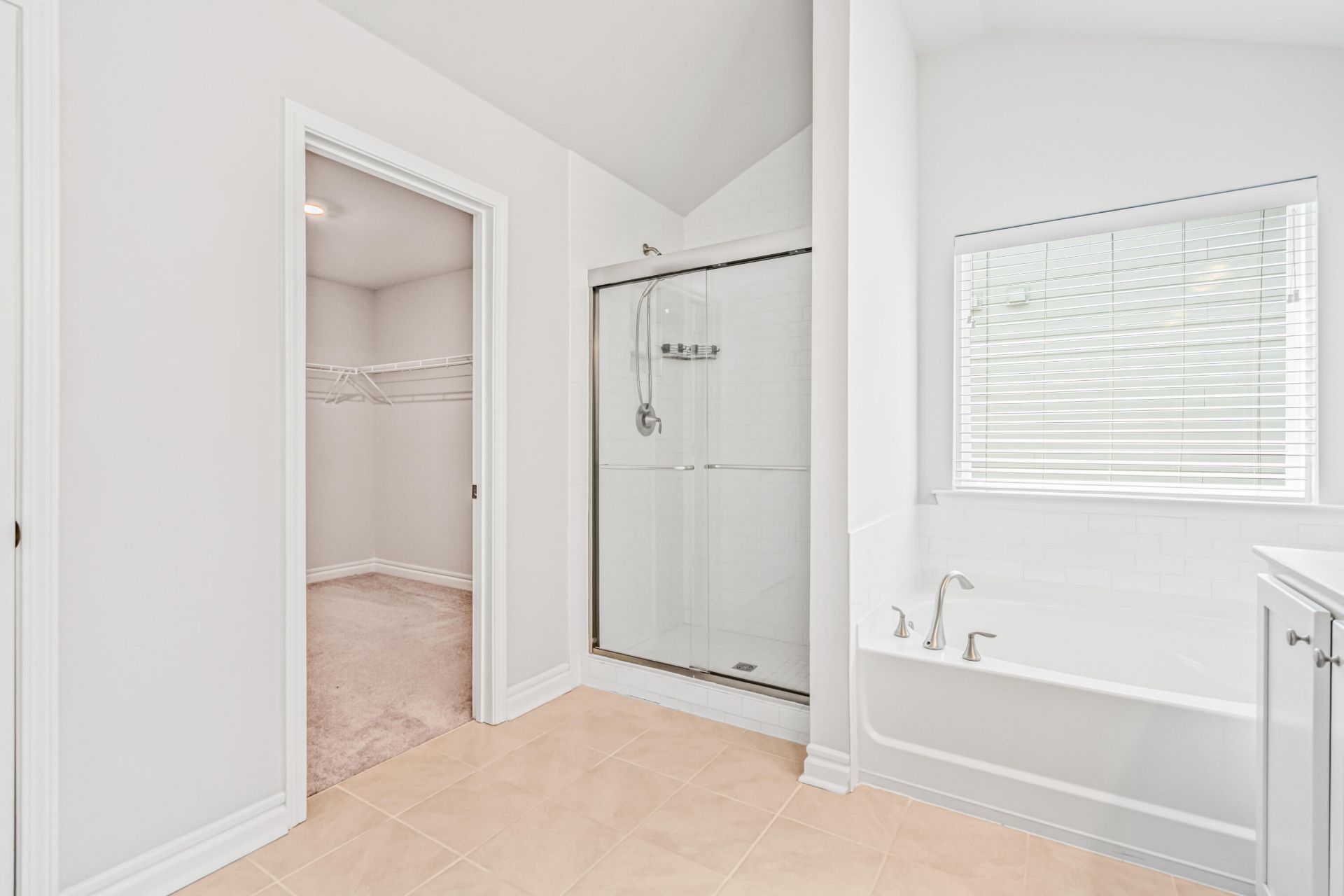 126 Brant Drive Photo 17