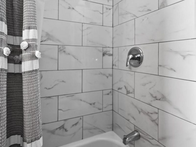 1586 W Galbraith Road, North College Hill, OH 45231 Photo 18