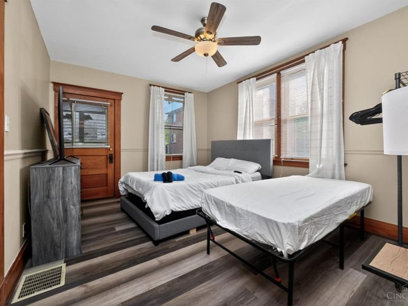 1586 W Galbraith Road, North College Hill, OH 45231 Photo 19