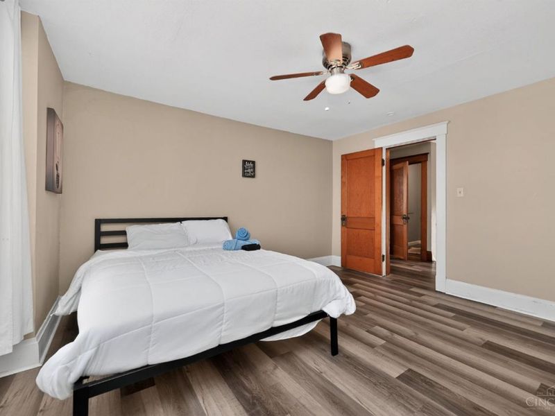 1586 W Galbraith Road, North College Hill, OH 45231 Photo 28