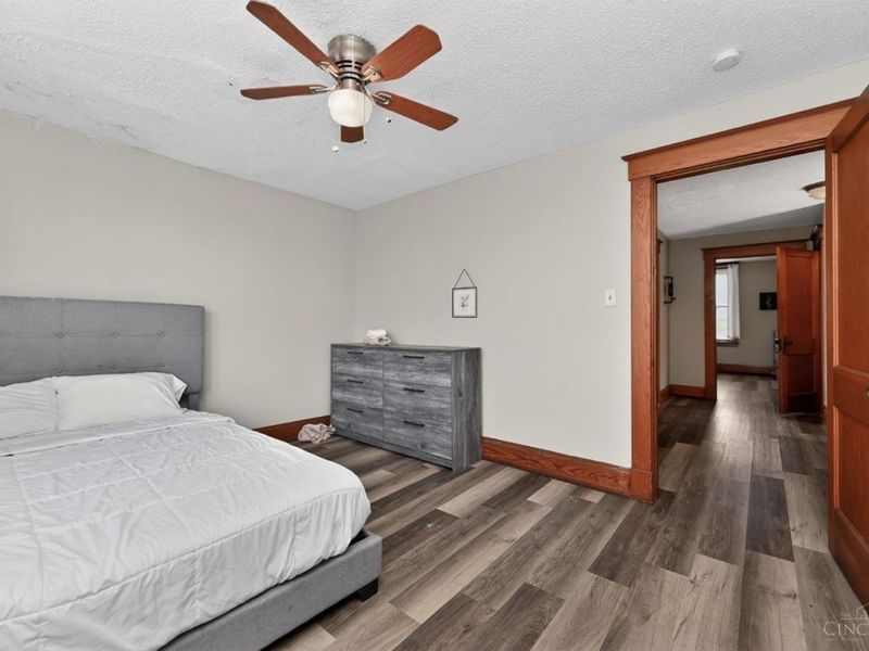 1586 W Galbraith Road, North College Hill, OH 45231 Photo 30