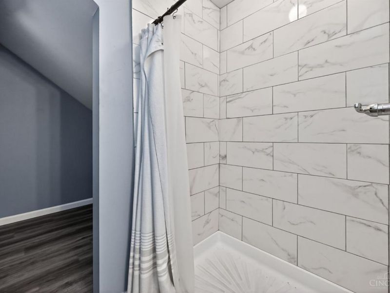 1586 W Galbraith Road, North College Hill, OH 45231 Photo 33