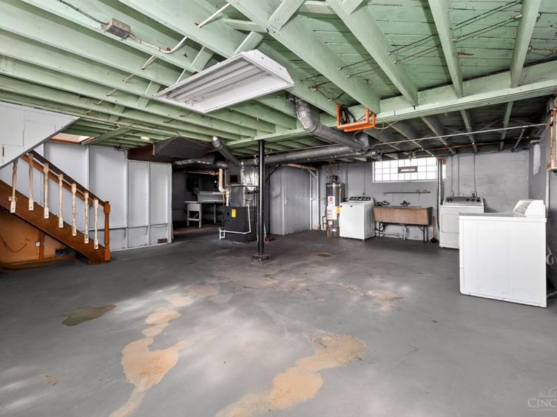 1586 W Galbraith Road, North College Hill, OH 45231 Photo 36