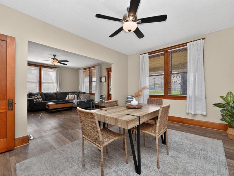 1586 W Galbraith Road, North College Hill, OH 45231 Photo 9