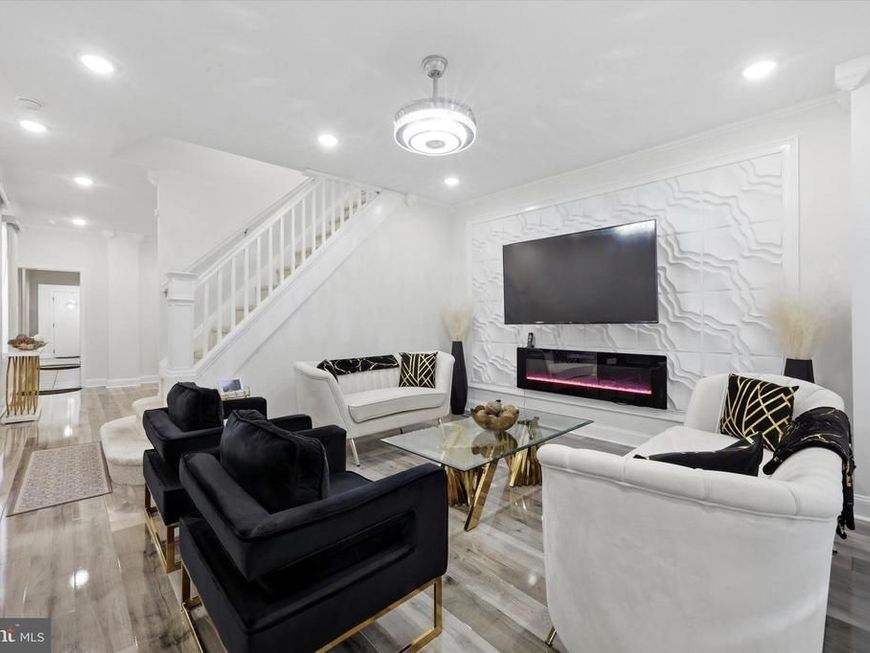 6034 Larchwood Avenue, Philadelphia, PA 19143 Main Photo