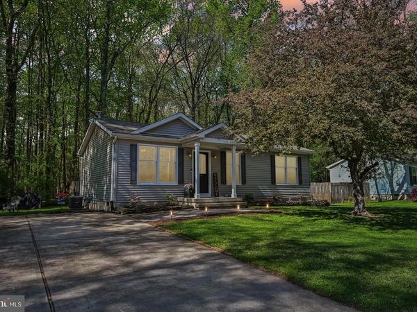 20 WHITTIER STREET, LINDENWOLD, NJ 08021