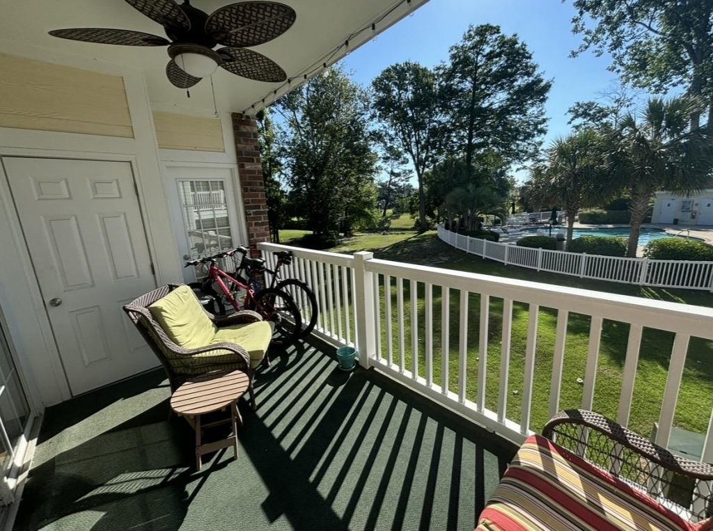 687 Riverwalk Dr.  Photo 26