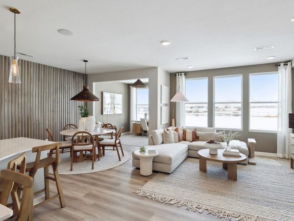 4806 AirLake Drive , Woodbury, MN 55129