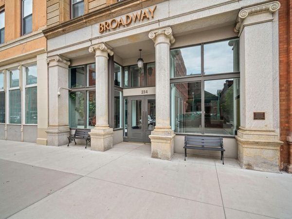 234 N Broadway, Unit 516, Milwaukee, WI 53202