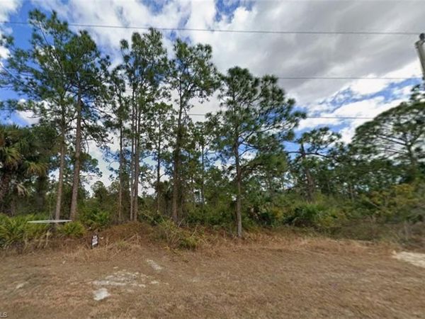 237 Nebraska AVE , LEHIGH ACRES, FL 33974