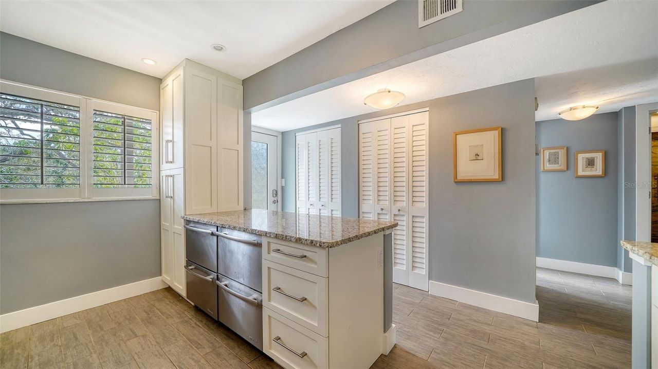1601 Pelican Point Drive, Unit HA212, Sarasota, FL 34231 Photo