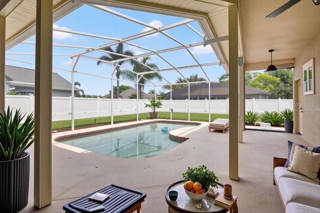 2210 Blossomwood Drive, Oviedo, FL 32765 Photo