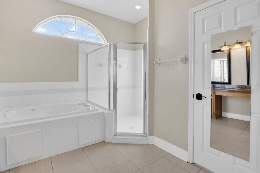 2210 Blossomwood Drive, Oviedo, FL 32765 Photo