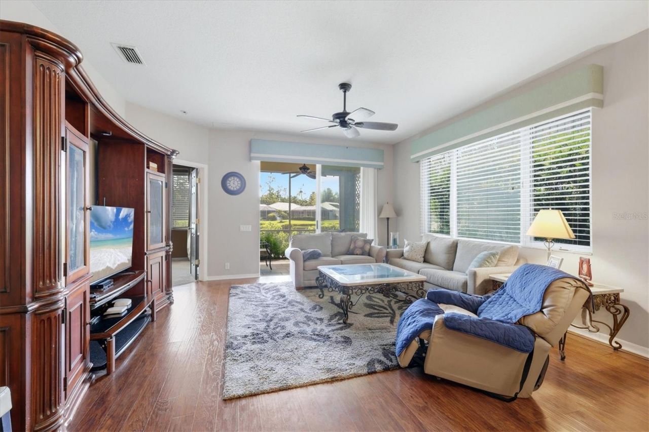 8549 54th Avenue Circle E, Bradenton, FL 34211 Photo