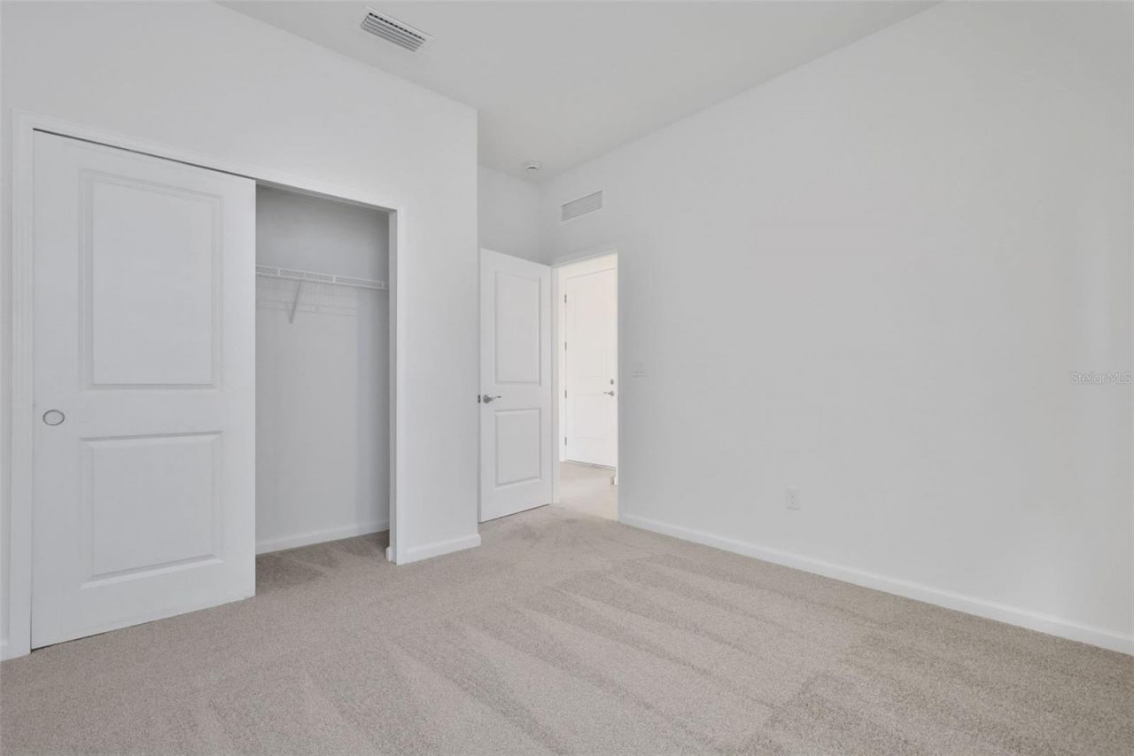 10693 NW Suncrest Loop , Port Saint Lucie, FL 34987 Photo