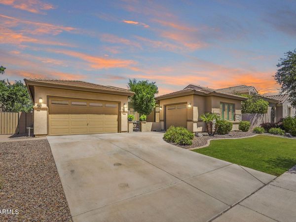 3142 E TONTO Drive, Gilbert, AZ 85298