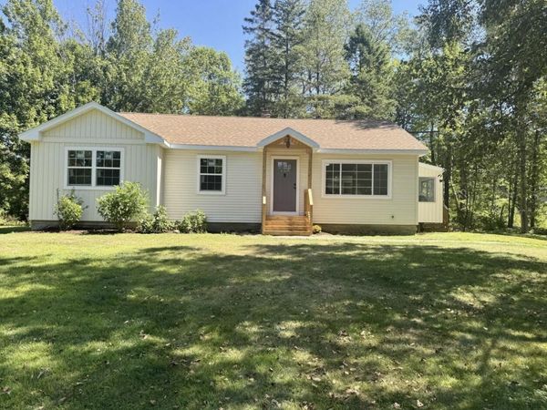 549 Hudson Road, Glenburn, ME 04401