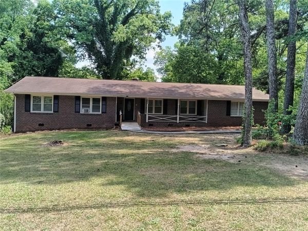 524 Rowland Road, Stone Mountain, GA 30083