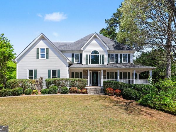 29 Waterford Way, Powder Springs, GA 30127