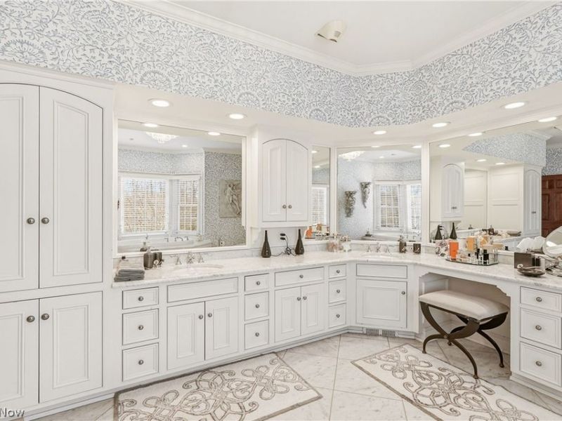 809 Village Trails, Gates Mills, OH 44040 Photo 20