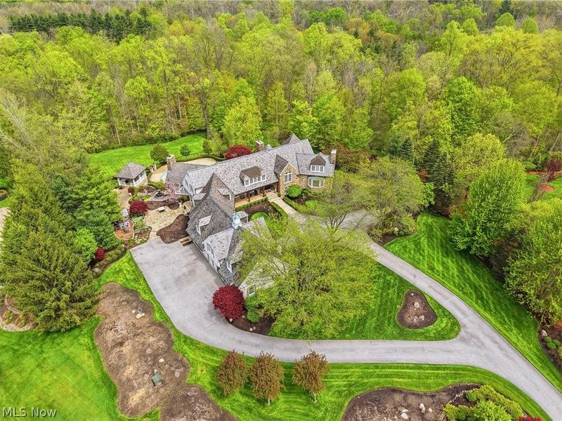 809 Village Trails, Gates Mills, OH 44040 Photo 38