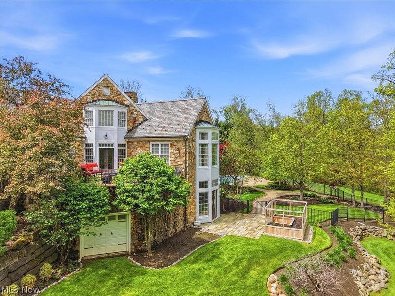 809 Village Trails, Gates Mills, OH 44040 Photo 46
