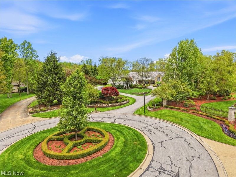 809 Village Trails, Gates Mills, OH 44040 Photo 49