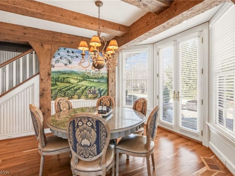 809 Village Trails, Gates Mills, OH 44040 Photo 9