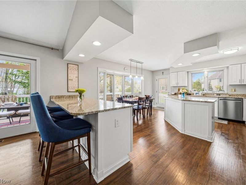 7285 Summerhill Drive, Concord Township, OH 44077 Photo 14