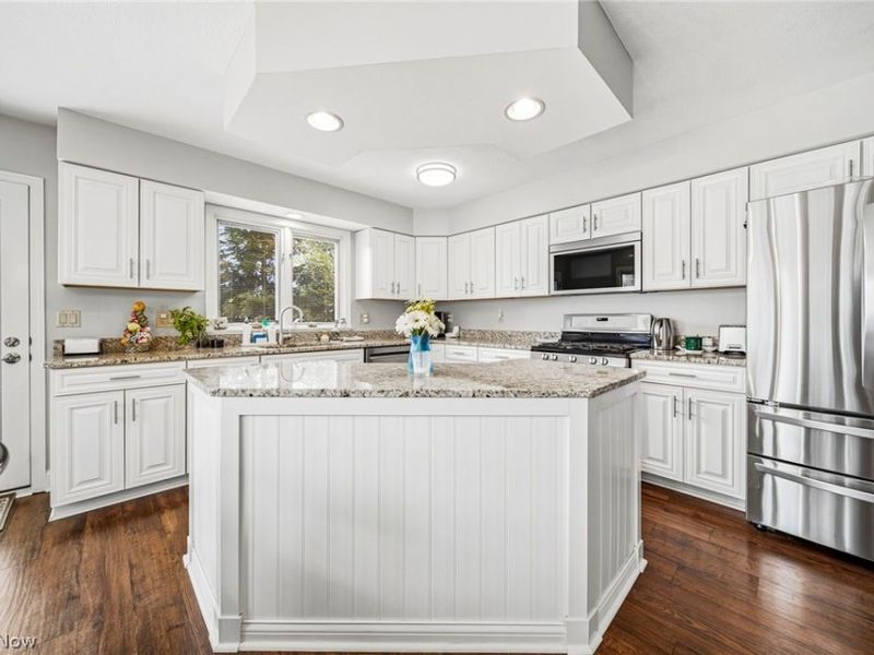 7285 Summerhill Drive, Concord Township, OH 44077 Photo 17