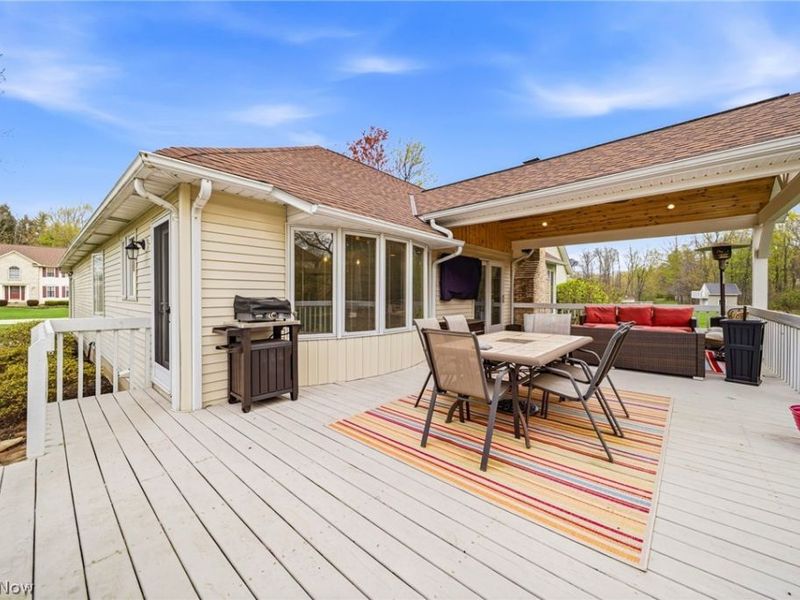 7285 Summerhill Drive, Concord Township, OH 44077 Photo 8