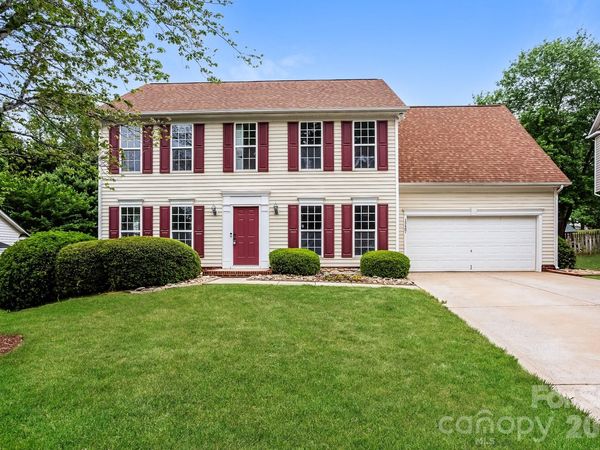 13407 Edgetree Drive , Pineville, NC 28134