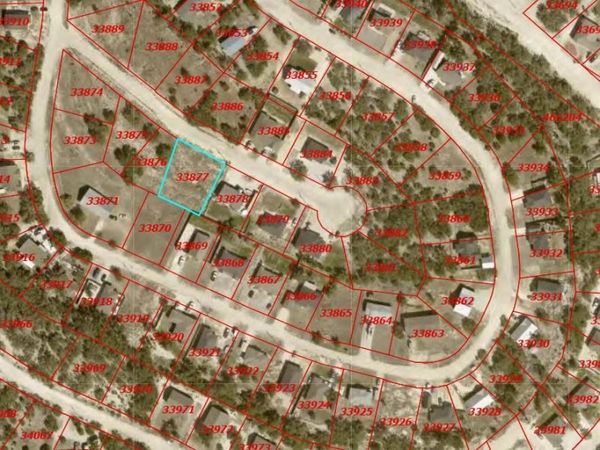 160 Crestview LN, Spring Branch, TX 78070