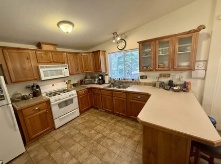 462-580 Park Lane, Clear Creek, CA 96137 Photo